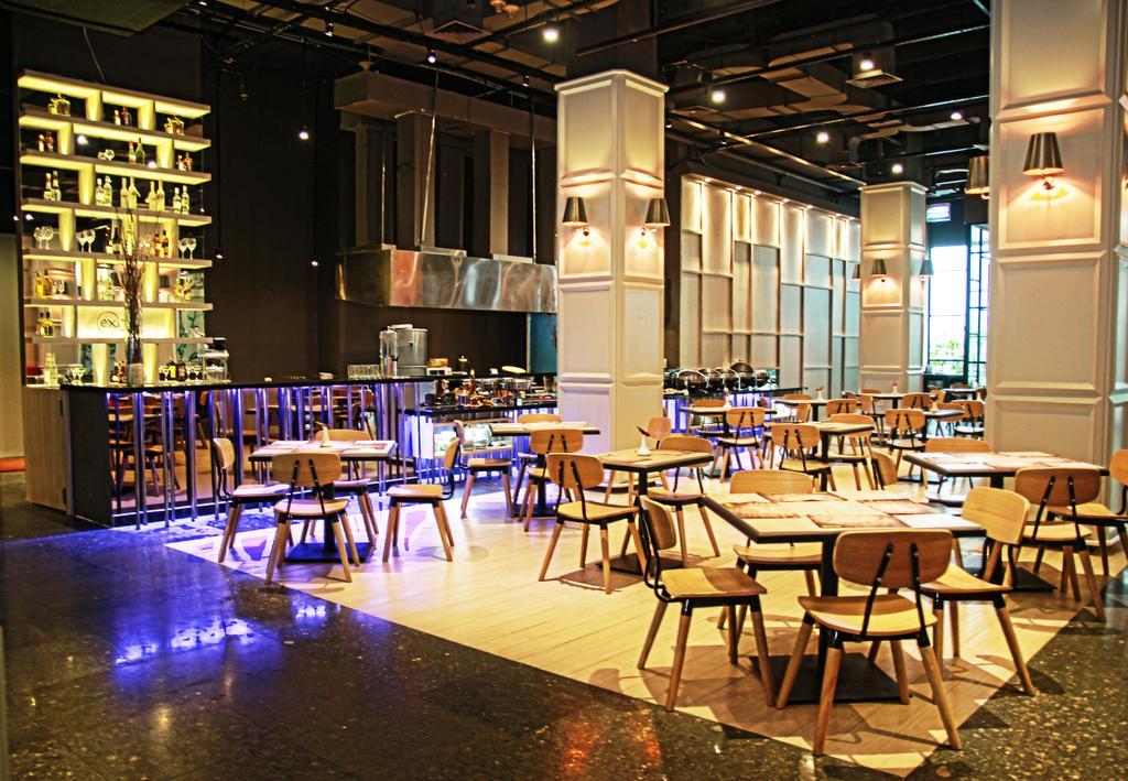 Sparks Life Jakarta, Artotel Curated Jacarta Exterior foto